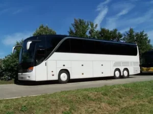 Large white 55-seater executive coach ideal for sightseeing tours in Paris